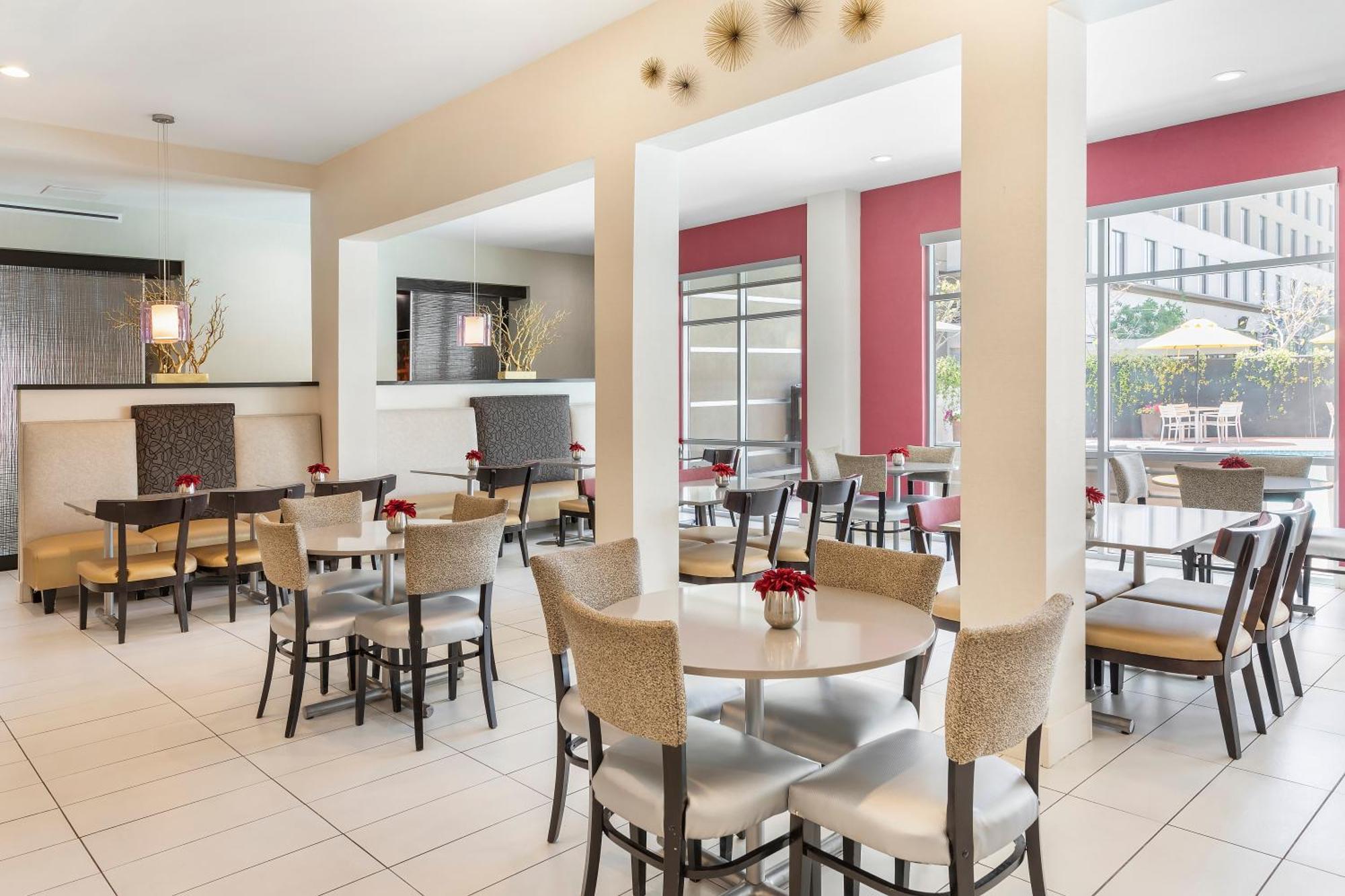 Holiday Inn Express & Suites Anaheim Resort Area By Ihg Luaran gambar