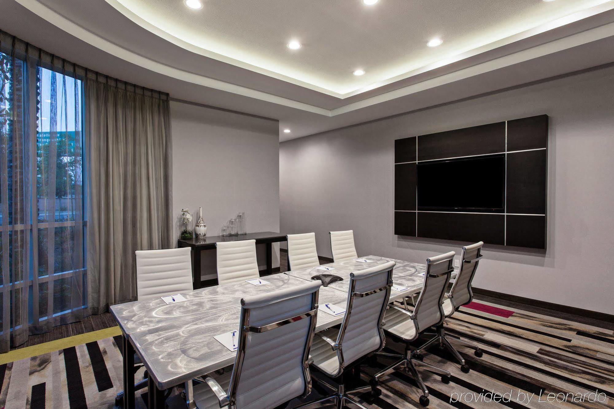Holiday Inn Express & Suites Anaheim Resort Area By Ihg Luaran gambar